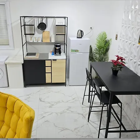 Beautiful Apartment In Ramat Gan Next To Sheba Hospital Exterior foto